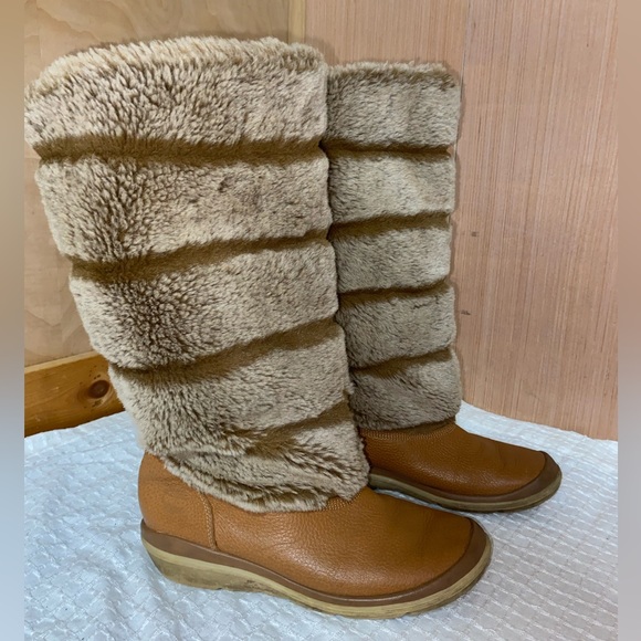 Y2K Timberland Faux Fur Boots - Picture 6 of 14